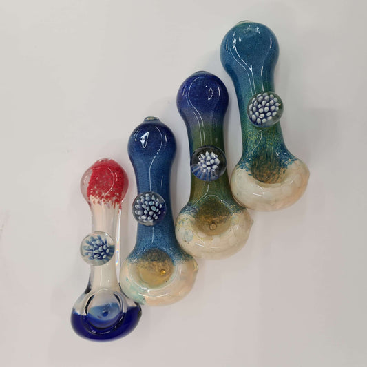 Glass pipe with glass coral